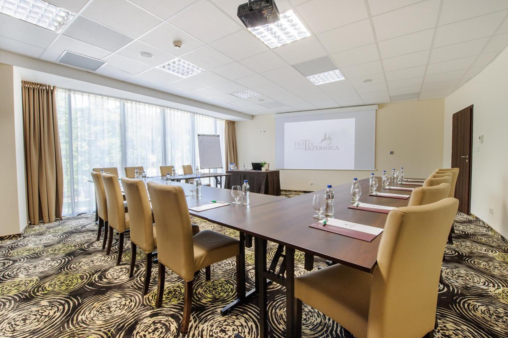 Hotel Trzebnica 4* Trzebnica